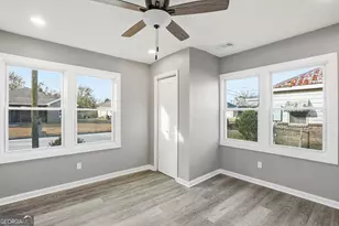 118 King St, Savannah, GA 31408 - Photo 14