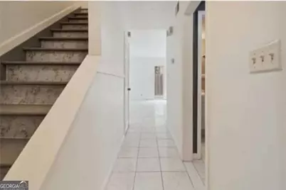 2518 Bradford Square NE, Atlanta, GA 30345 - Photo 8