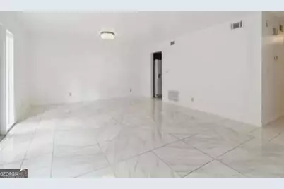 2518 Bradford Square NE, Atlanta, GA 30345 - Photo 6