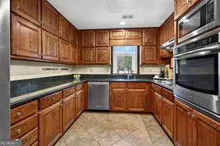 135 Ken Cir, Fayetteville, GA 30215 - Photo 12