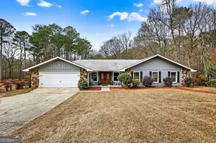 135 Ken Cir, Fayetteville, GA 30215 - Photo 1