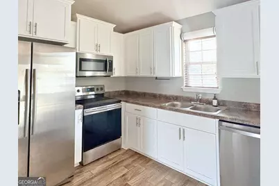 108 Honeysuckle Road, Kingsland, GA 31548 - Photo 8