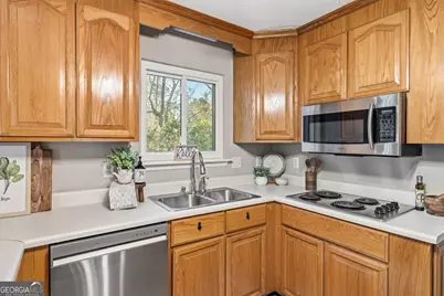 107 Laurel Oak Lane, Warner Robins, GA 31093 - Photo 14