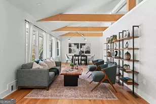 2576 River Oak Dr, Decatur, GA 30033 - Photo 2