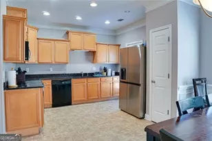7071 Galloway Point, Riverdale, GA 30296 - Photo 6