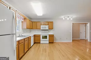 218 Eden Woods, Clarkesville, GA 30523 - Photo 6