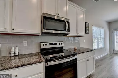 120 Buckingham Lane, Hoschton, GA 30548 - Photo 8