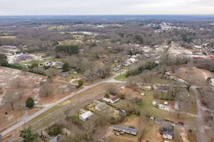 395 Winn St, Royston, GA 30662 - Photo 36