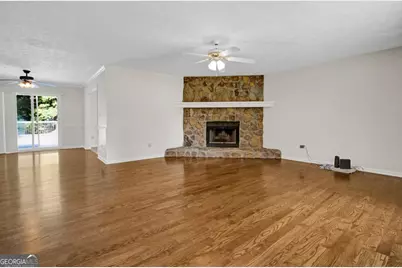 145 Deer Ridge Court, McDonough, GA 30252 - Photo 8