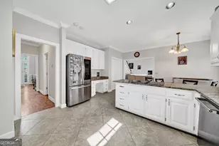 2448 Kings Arms Dr NE, Atlanta, GA 30345 - Photo 38