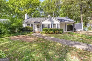 395 E Louise St, Clarkesville, GA 30523 - Photo 1