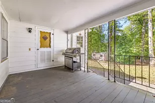 395 E Louise St, Clarkesville, GA 30523 - Photo 26