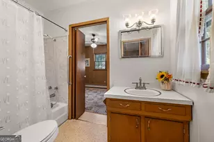 395 E Louise St, Clarkesville, GA 30523 - Photo 22