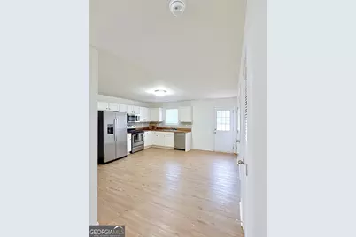1360 Hill Street, Comer, GA 30629 - Photo 2