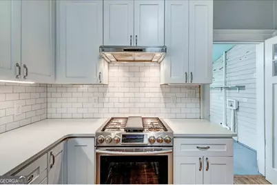 19 McDonough Street, Hampton, GA 30228 - Photo 4