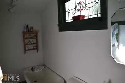 124 E Ward Road, Jackson, GA 30233 - Photo 20