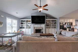 293 Oxmoor Clos, Winterville, GA 30683 - Photo 4