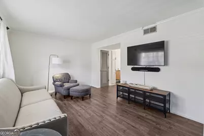 6940 Roswell Road #21A, Atlanta, GA 30338 - Photo 4