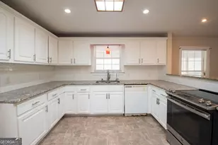 3323 Clarks Bluff Rd, Kingsland, GA 31548 - Photo 10