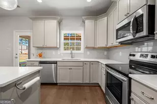 561 Abberly Ln, Ellerslie, GA 31807 - Photo 12