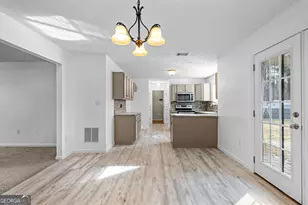 19 Rayner Dr, Newnan, GA 30265 - Photo 12