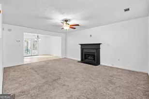 19 Rayner Dr, Newnan, GA 30265 - Photo 6