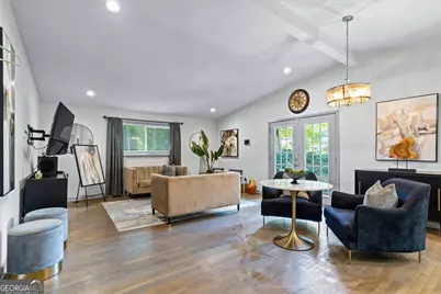 2316 Dorsey Avenue, East Point, GA 30344 - Photo 8