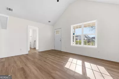 404 Wynfield Lane, Bonaire, GA 31005 - Photo 6