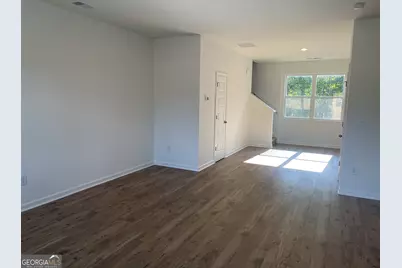 5474 Cypress Circle, College Park, GA 30349 - Photo 2