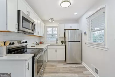 623 Montevista Street SW, Atlanta, GA 30310 - Photo 14