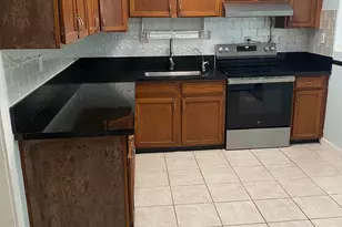 1025 Lynwood Pl, Forest Park, GA 30297 - Photo 4