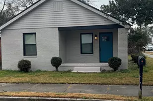 339 N Gray St, Millen, GA 30442 - Photo 2