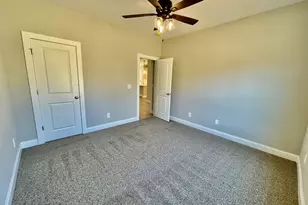 1009 Farmington Rd, Griffin, GA 30224 - Photo 8