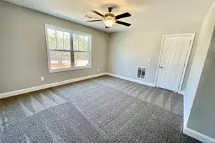1009 Farmington Rd, Griffin, GA 30224 - Photo 12