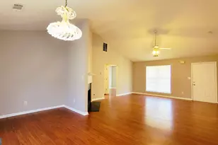 5609 Eagles Feather Ln, Riverdale, GA 30274 - Photo 12