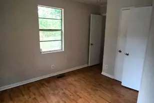 16 Fale St, Hawkinsville, GA 31036 - Photo 12