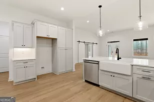 204 Tattersall Wy, Senoia, GA 30276 - Photo 22