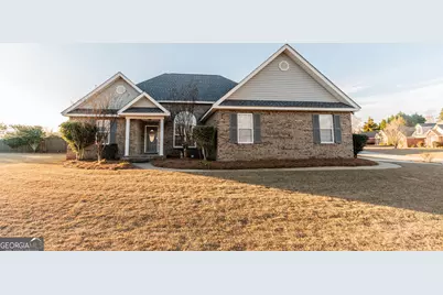 115 Mallards Landing Drive, Kathleen, GA 31047 - Photo 1