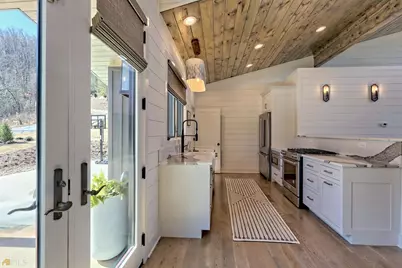 132 Summit Ridge Drive, Clarkesville, GA 30523 - Photo 10