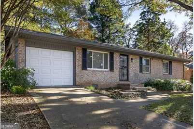 1517 Colony East Circle, Stone Mountain, GA 30083 - Photo 2