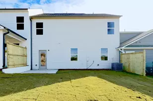 20 Umber Ln, Newnan, GA 30263 - Photo 2