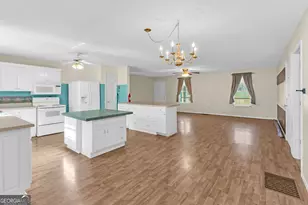 155 Glory Ln, Mount Airy, GA 30563 - Photo 8