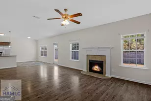 1337 Evergreen Trl, Hinesville, GA 31313 - Photo 4