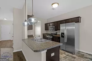 1337 Evergreen Trl, Hinesville, GA 31313 - Photo 10