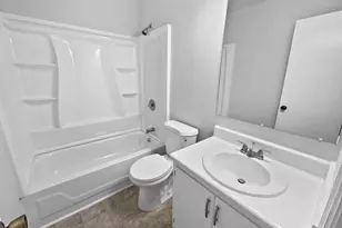 6006 Radford Dr, Riverdale, GA 30296 - Photo 6