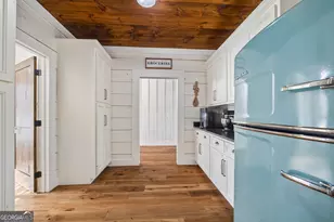 300 Black Pt Dr, Hartwell, GA 30643 - Photo 28