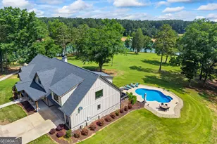 300 Black Pt Dr, Hartwell, GA 30643 - Photo 12