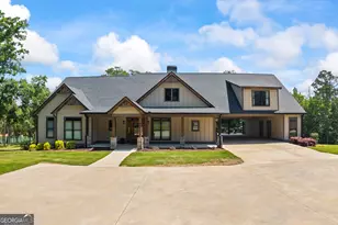 300 Black Pt Dr, Hartwell, GA 30643 - Photo 2