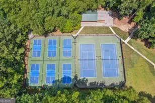 2285 Wildwood Lake Dr, Suwanee, GA 30024 - Photo 10