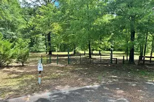 234 Vaughn Cir, Griffin, GA 30223 - Photo 1